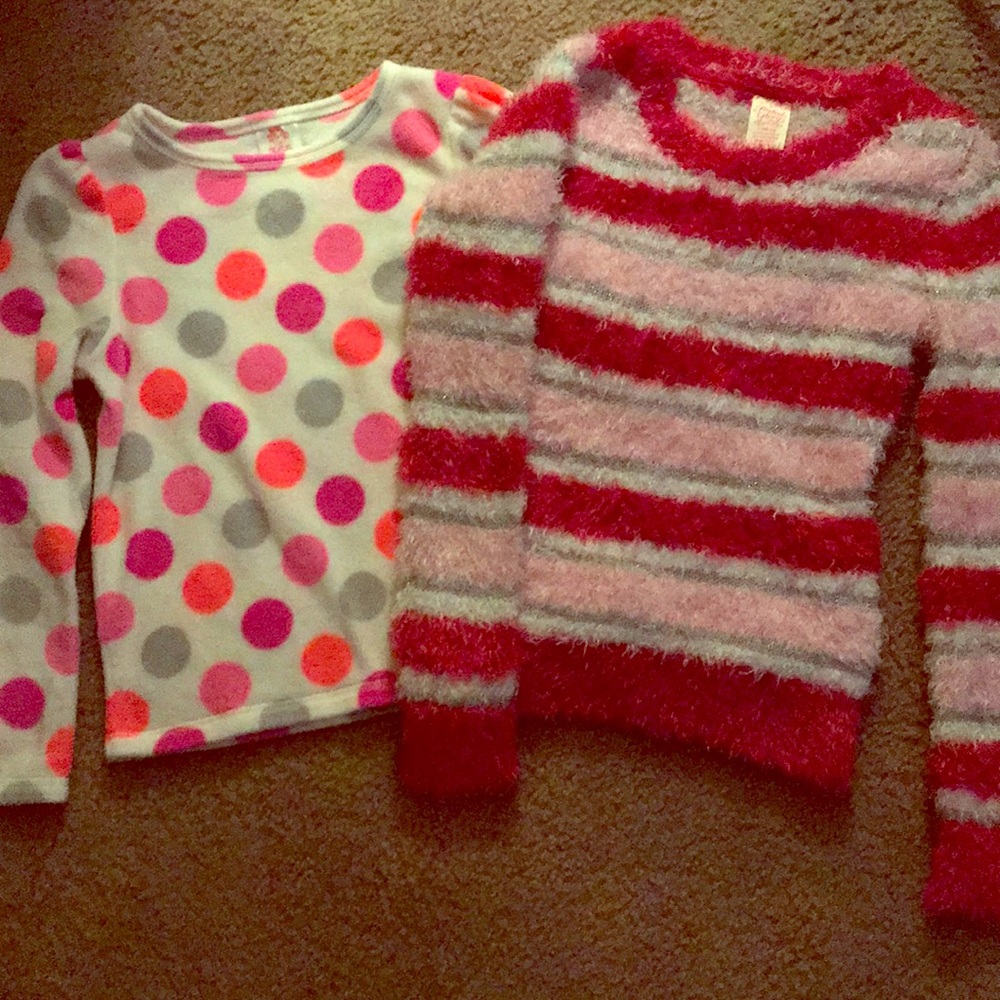 2 girls sweaters