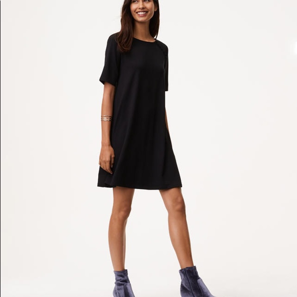 Loft covered button swing dress