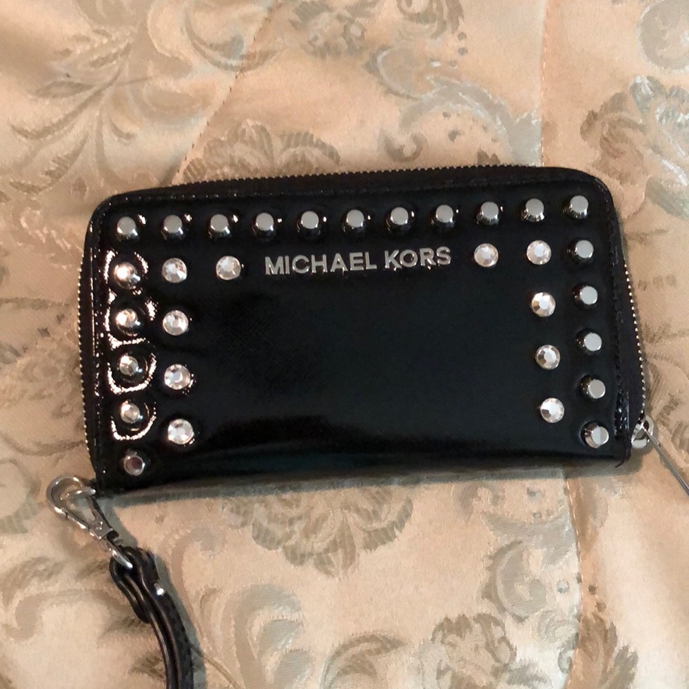 Tuesday only!!!!! Hurry hurry, Ships tomorrow!!!