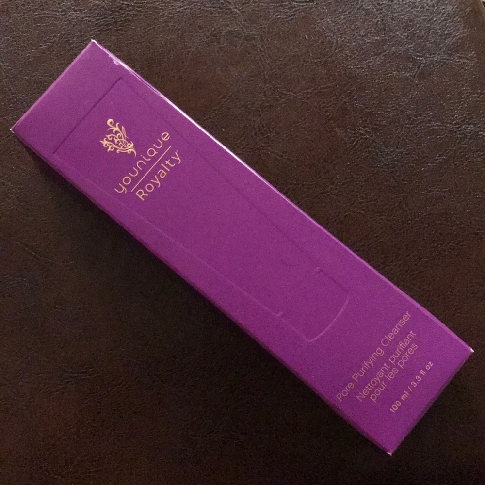 **NEW IN BOX** Pore Purifying Cleanser