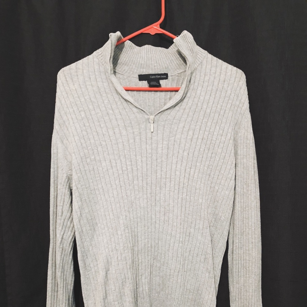 Calvin Klein Sweater