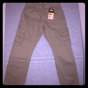 NWT Wrangler Men’s cargo pants