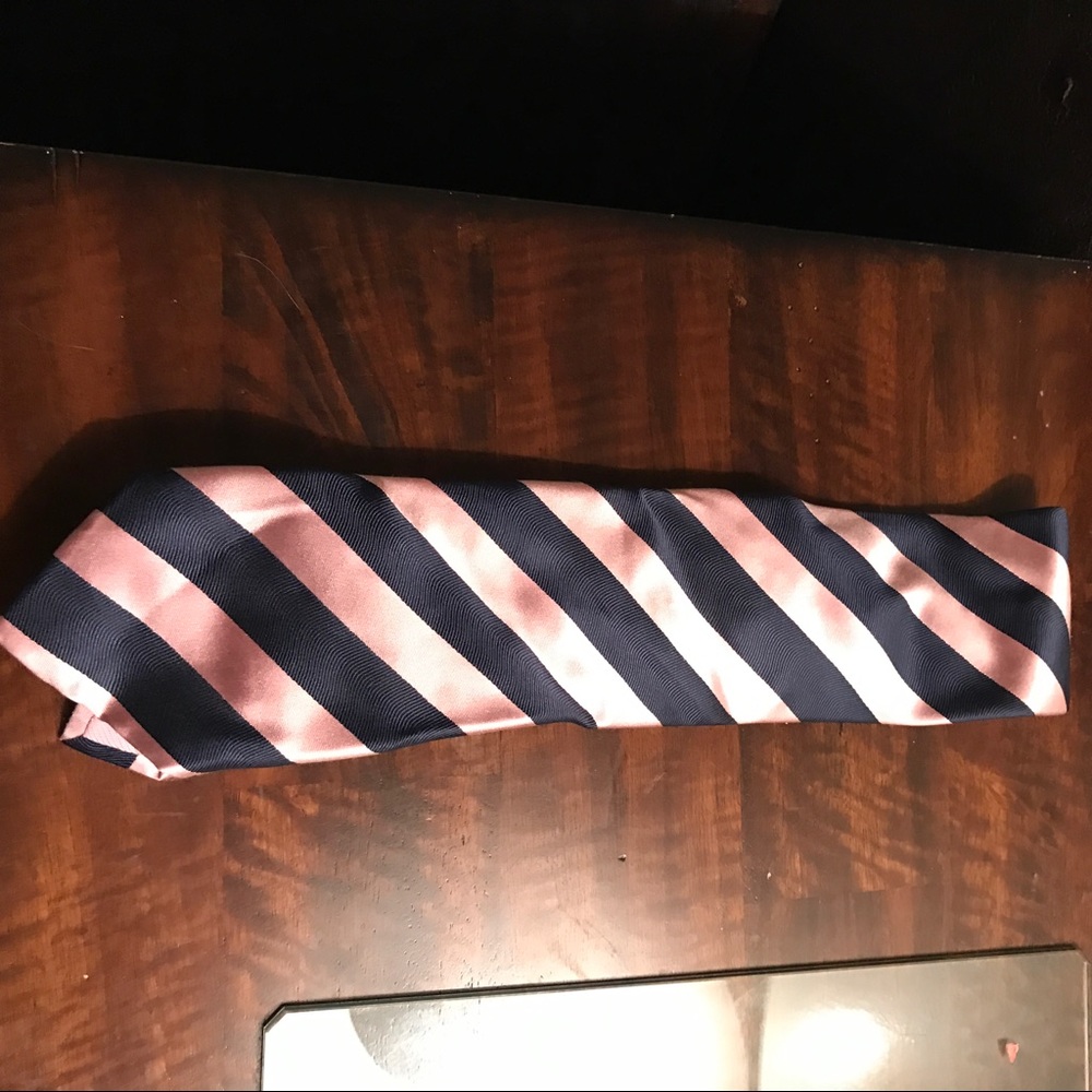 H&H Tie
