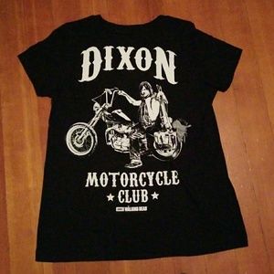 NEW LISTING!! TORRID Walking Dead Darryl Shirt