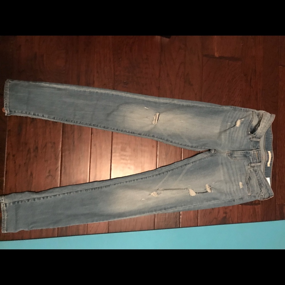 Levi’s 711 jeans size 27