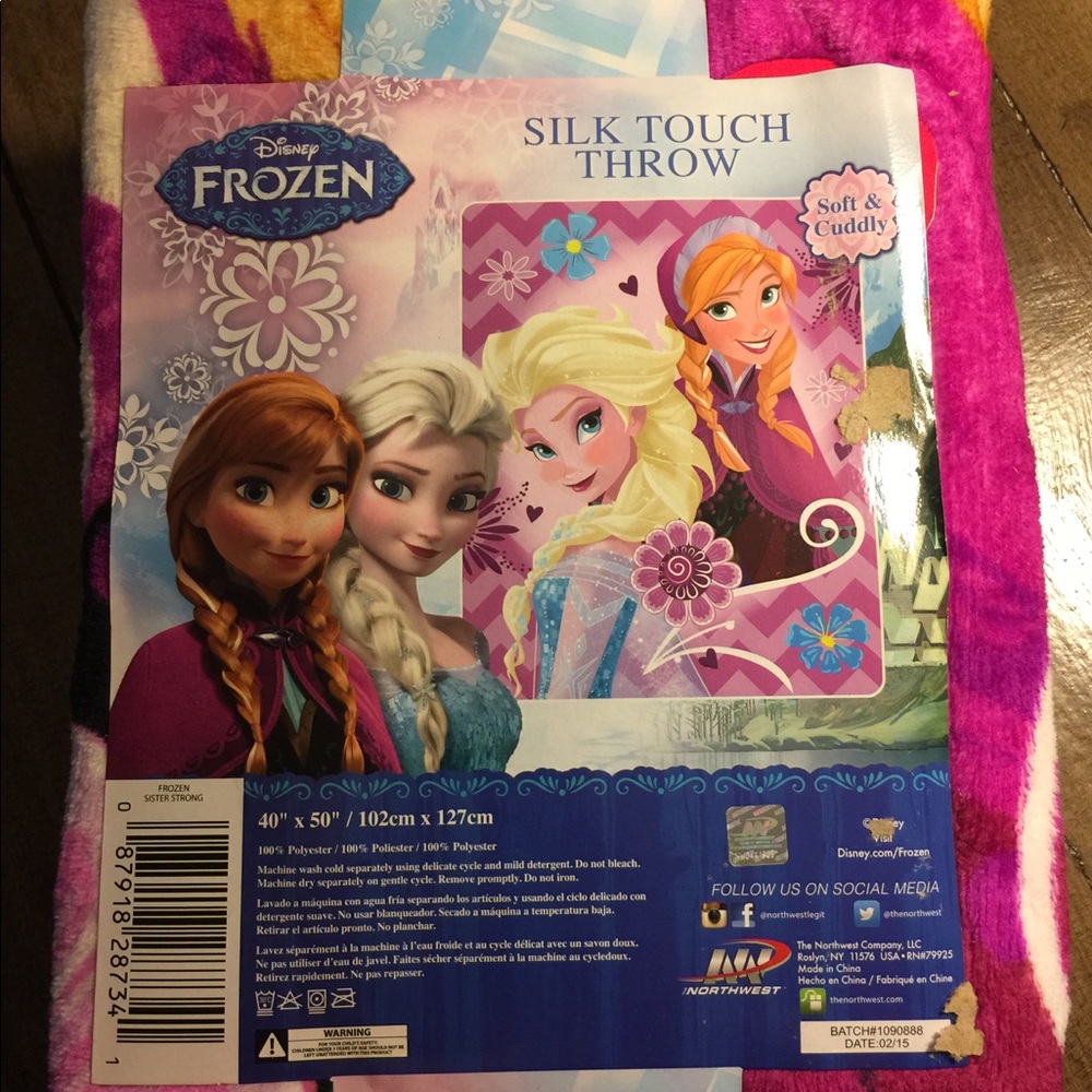 New Silk Touch Frozen throws. 40"x50"