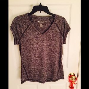 Ideology air wear workout tee-shirt!