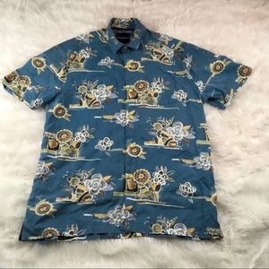 TOMMY BAHAMA Hawaiian Short Sleeve Button Down