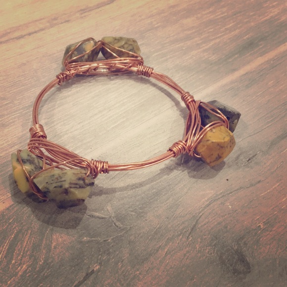 🎉PRICE DROP🎉 Copper wire wrapped bangle - Picture 1 of 3