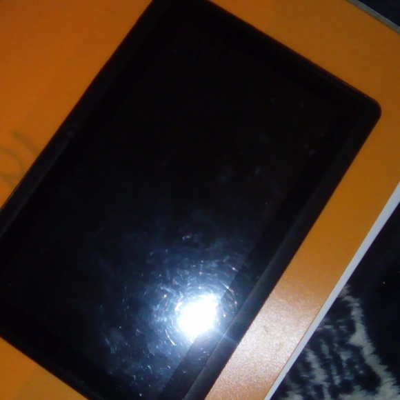 (SOLD) Black Android Tablet - Picture 2 of 3