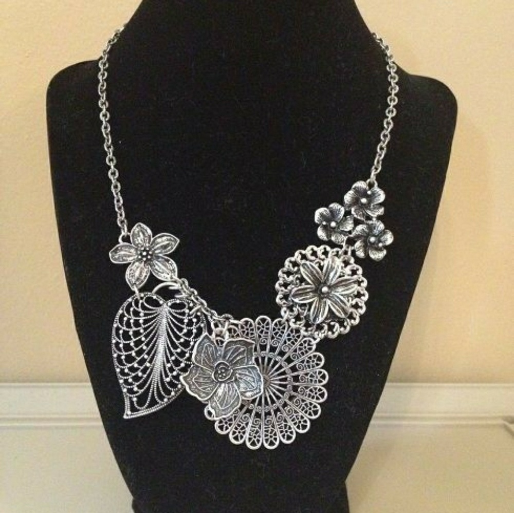 Botanical Necklace