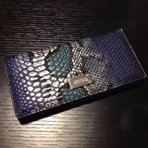 Kenneth Cole Reaction indigo croc wallet