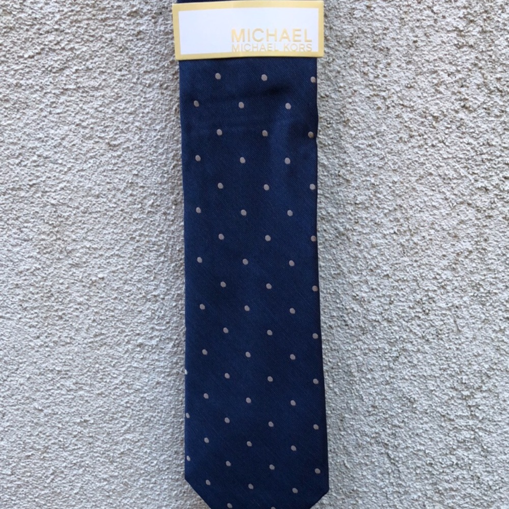 Michael Kors Navy blue polka dot tie