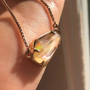 Kendra Scott Brown Pearl Cami Necklace, EUC