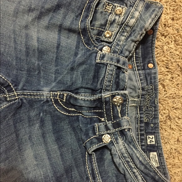 Miss Me Jeans - Picture 2 of 3