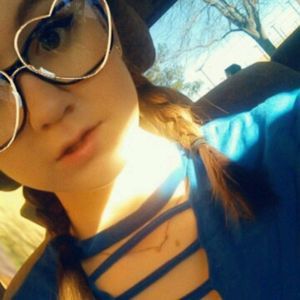 Meet your Posher, Savannah