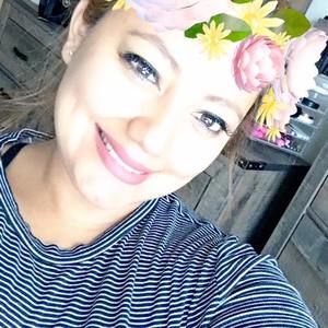 Meet your Posher, Sandyy