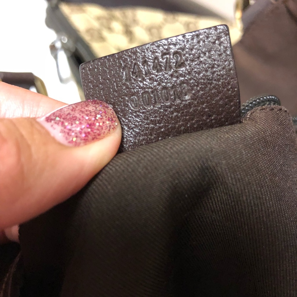 Authentic Gucci Large Hobo Purse - Picture 2 of 8