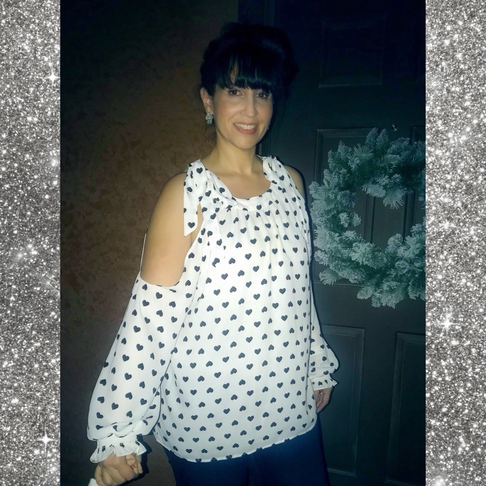 NY &CO Cold Shoulder Blouse