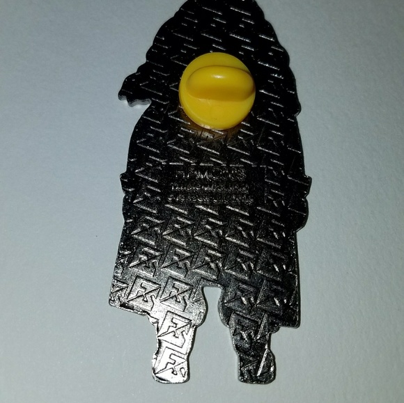 HARRY POTTER Hagrid Pin - Picture 4 of 4