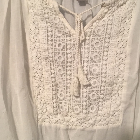 Top - Picture 2 of 4