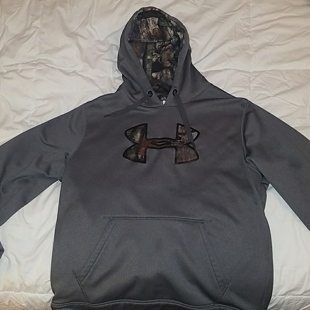 Under armour  hooded sweatshirt