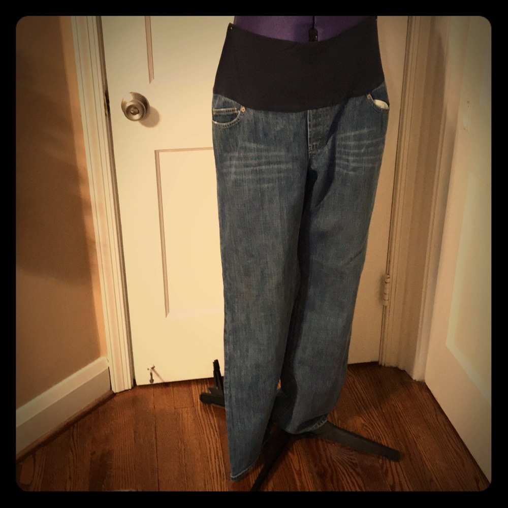 Maternity jeans