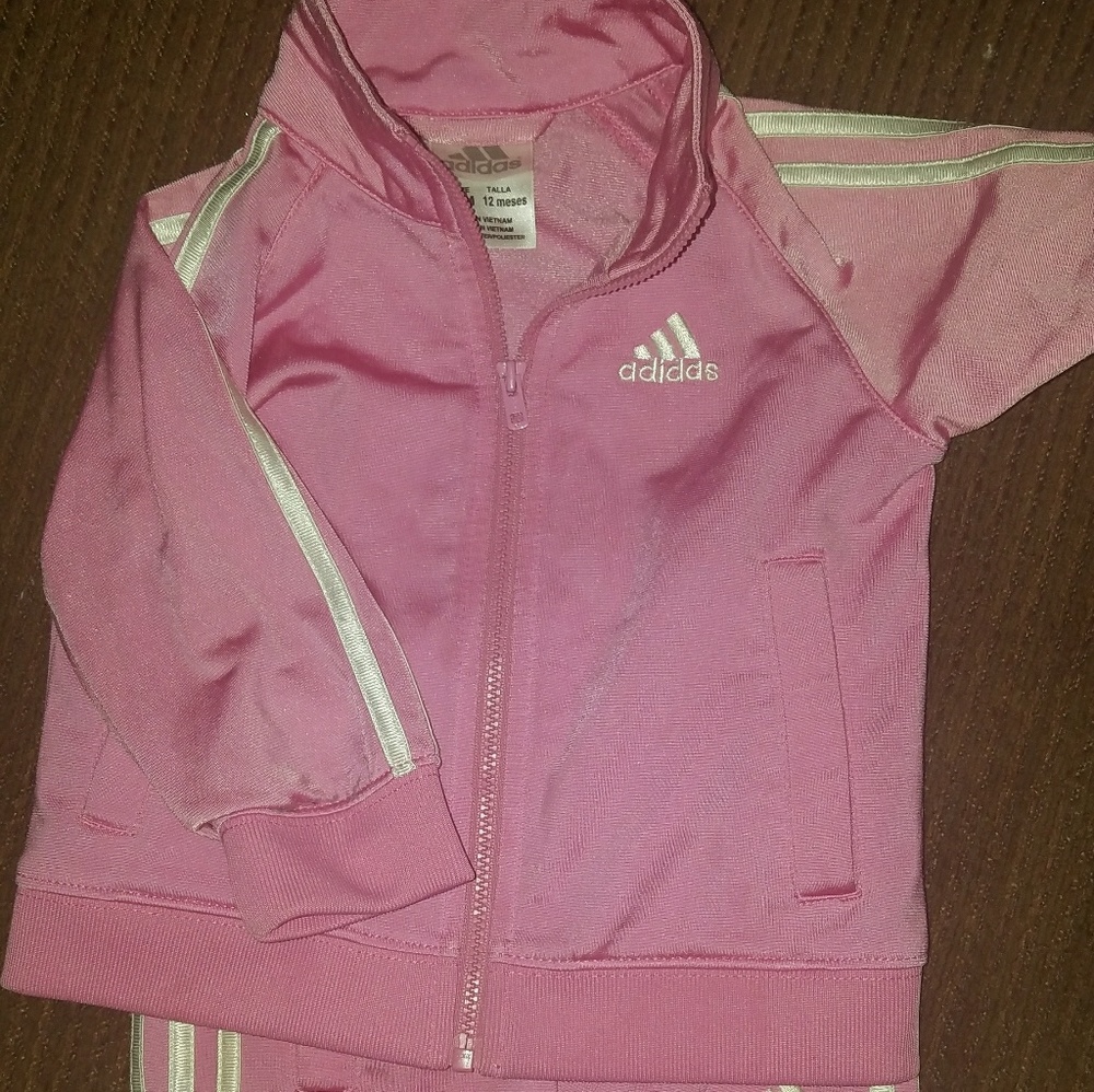 Adidas jogging suit