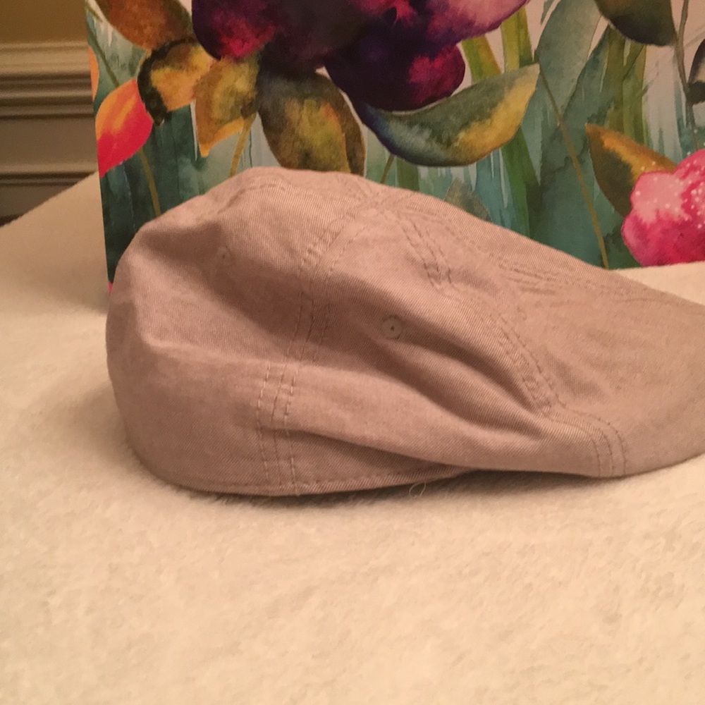 Perry Ellis Driver Hat