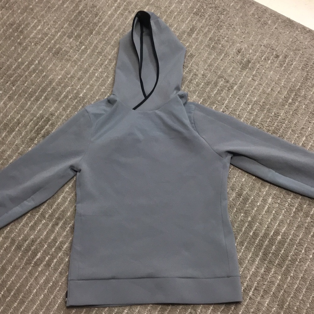 Lululemon Men’s Medium Grey Hoodie