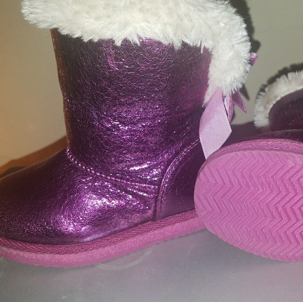 Pink metallic furry boots