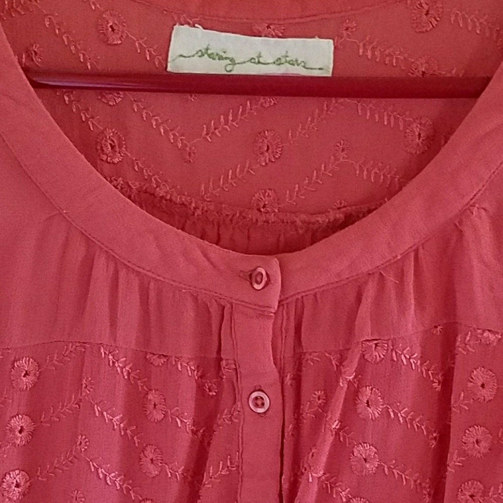 Embroidered Staring at Stars cropped blouse - Picture 3 of 5