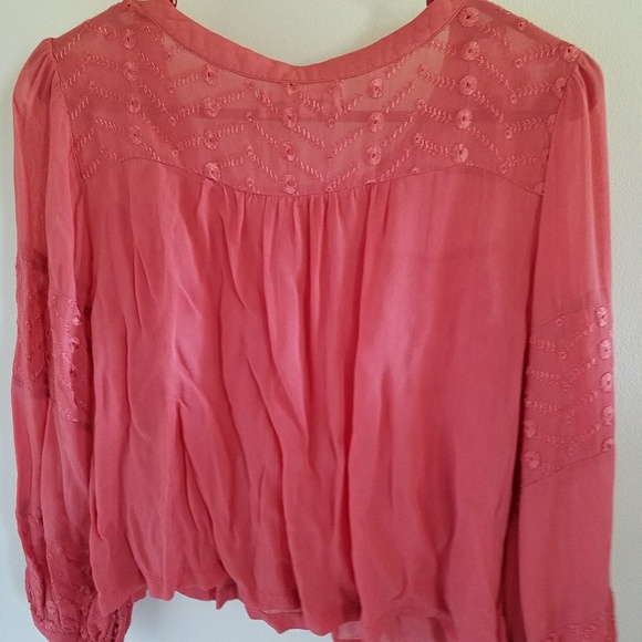 Embroidered Staring at Stars cropped blouse - Picture 2 of 5