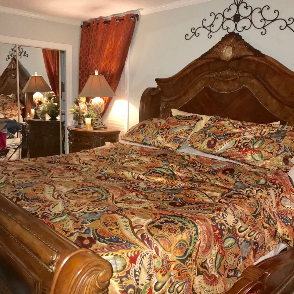 Pier one coverlet and shams