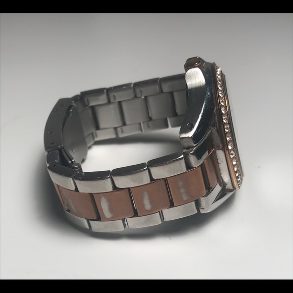 Holiday Sale! Fossil Watch Rose Gold/Silver - Picture 4 of 4