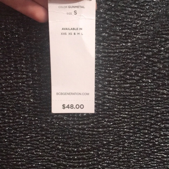 black shiny pencil skirt - Picture 3 of 3