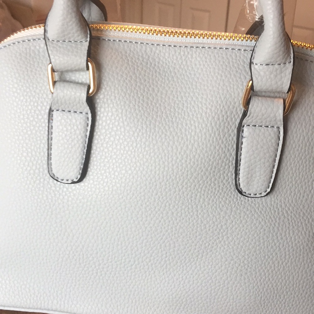 🔴HOST PICK🔴 Light blue Satchel w/Crossbody strap - Picture 5 of 7