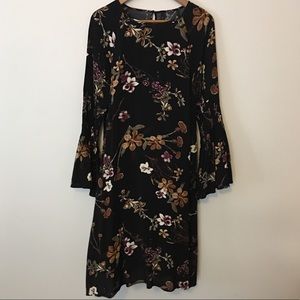 Y.A.S bell sleeve knee length dress