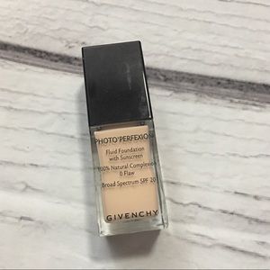 Givenchy Photo Perfexion Foundation