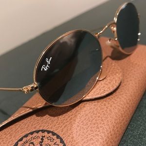 RayBan Oval Grey Mirrored Sunglasses - Unisex