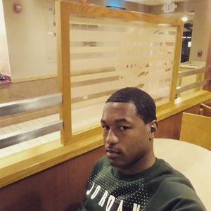 Meet your Posher, Julian