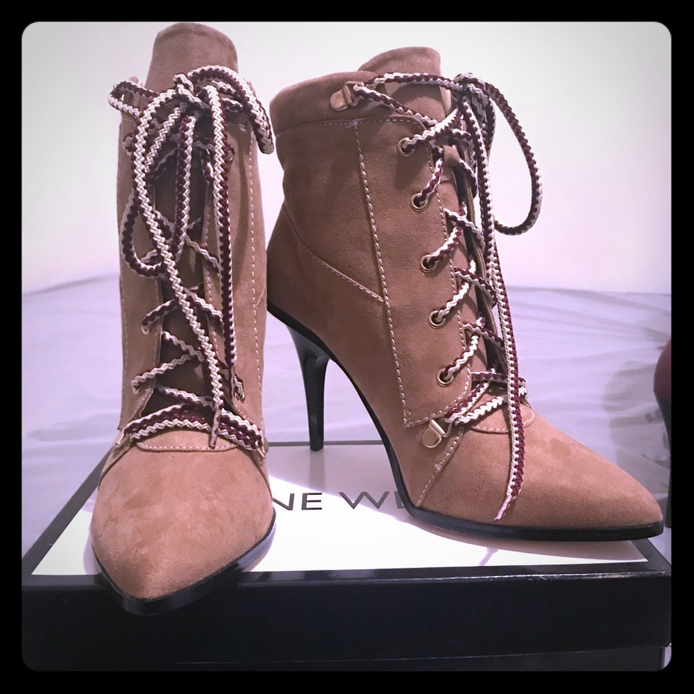 Heeled booties