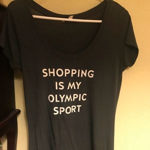Really cute shopping tee