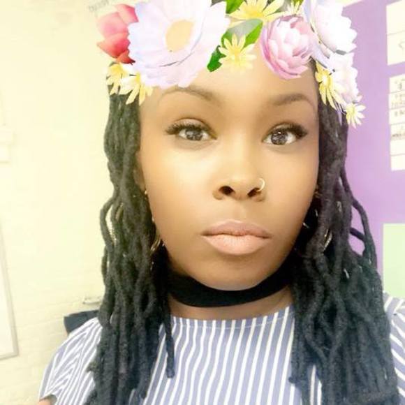 Meet your Posher, Tiffany - Picture 1 of 1