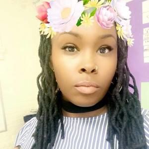 Meet your Posher, Tiffany
