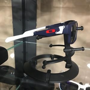 Jupiter Squared Men’s Oakley Sunglasses