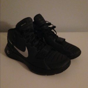 Black KD Trey iii Size 11.5