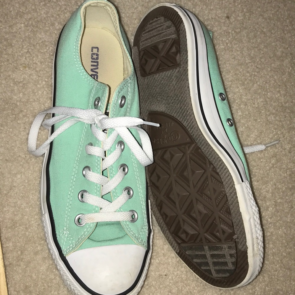 mint green converse