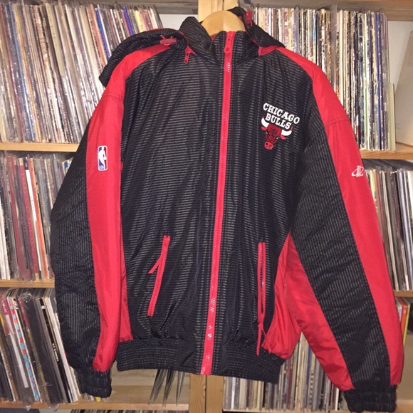 Deadstock Logo Athletic Chicago Bulls winter coat - Picture 2 of 5