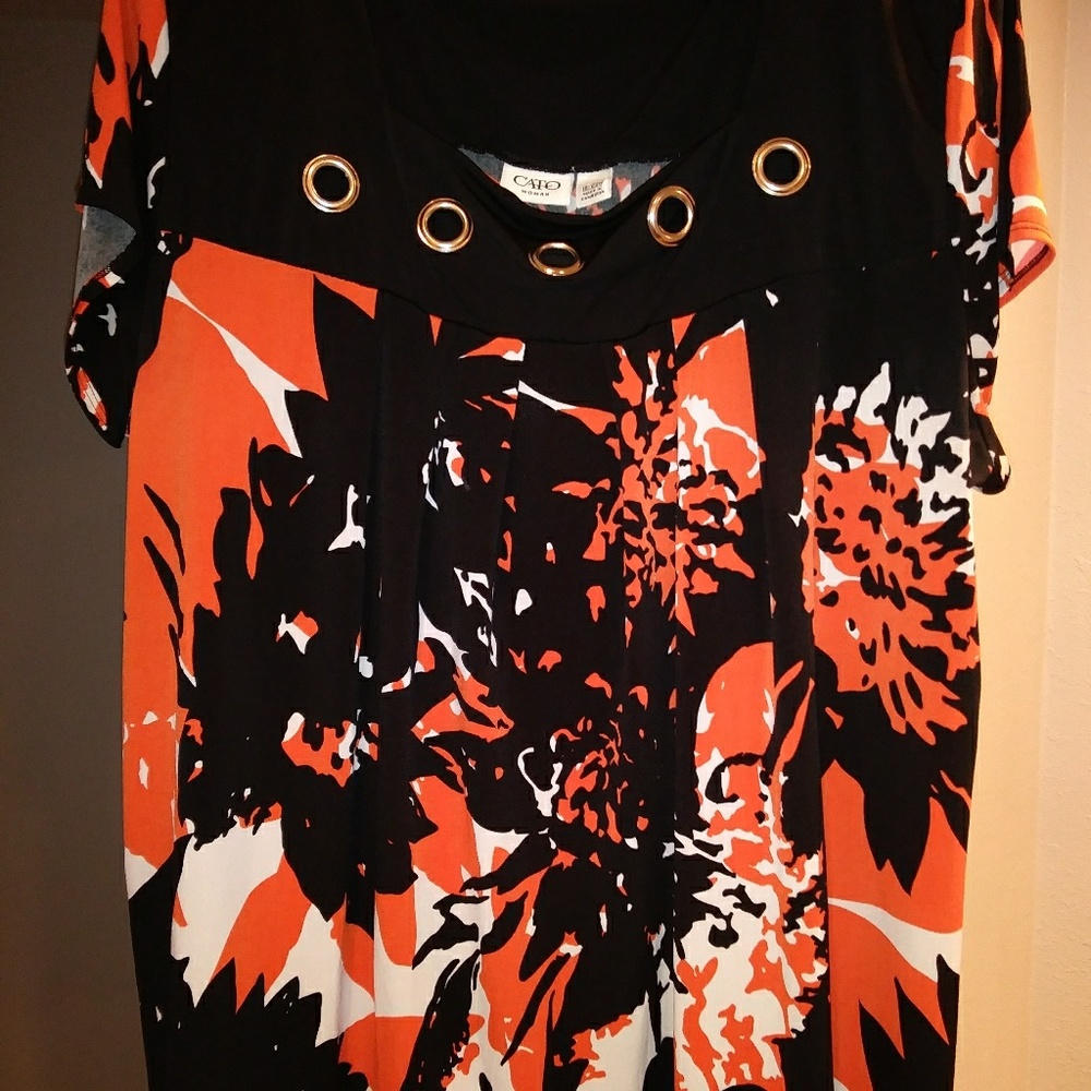 Orange black and white blouse from Cato